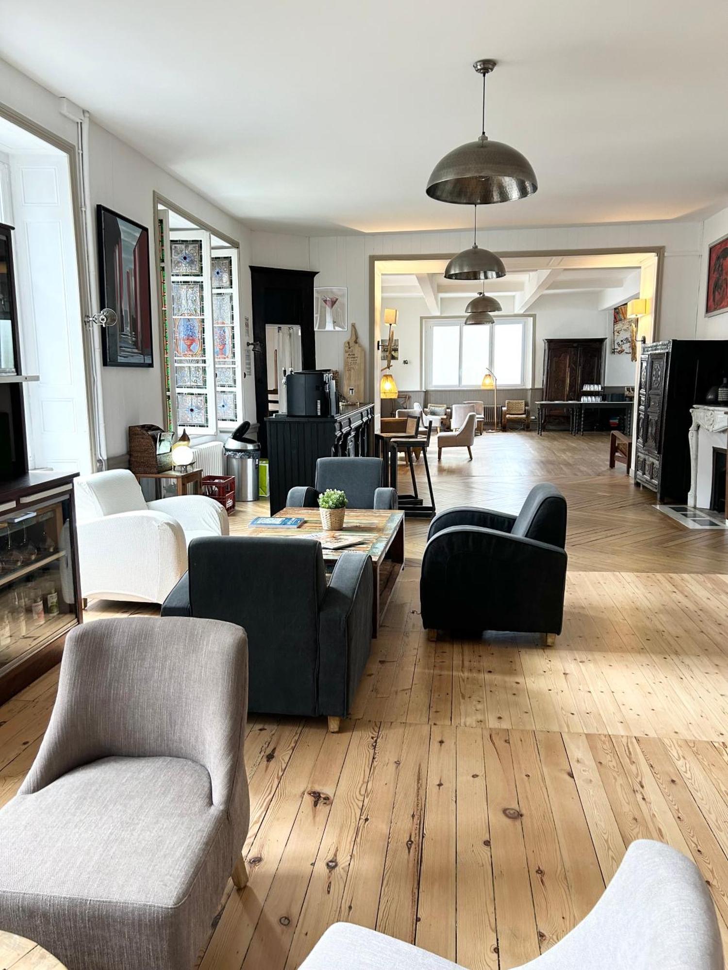Hotel D'Angleterre Roscoff Bagian luar foto