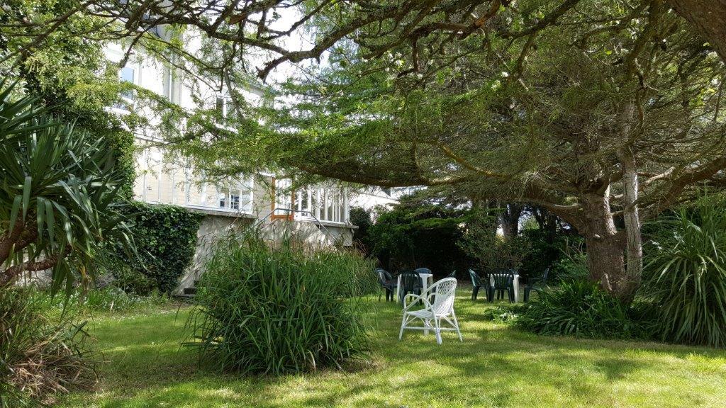 Hotel D'Angleterre Roscoff Bagian luar foto