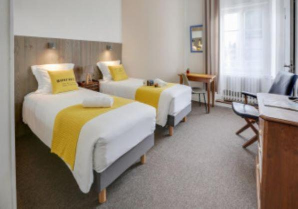 Hotel D'Angleterre Roscoff Bagian luar foto